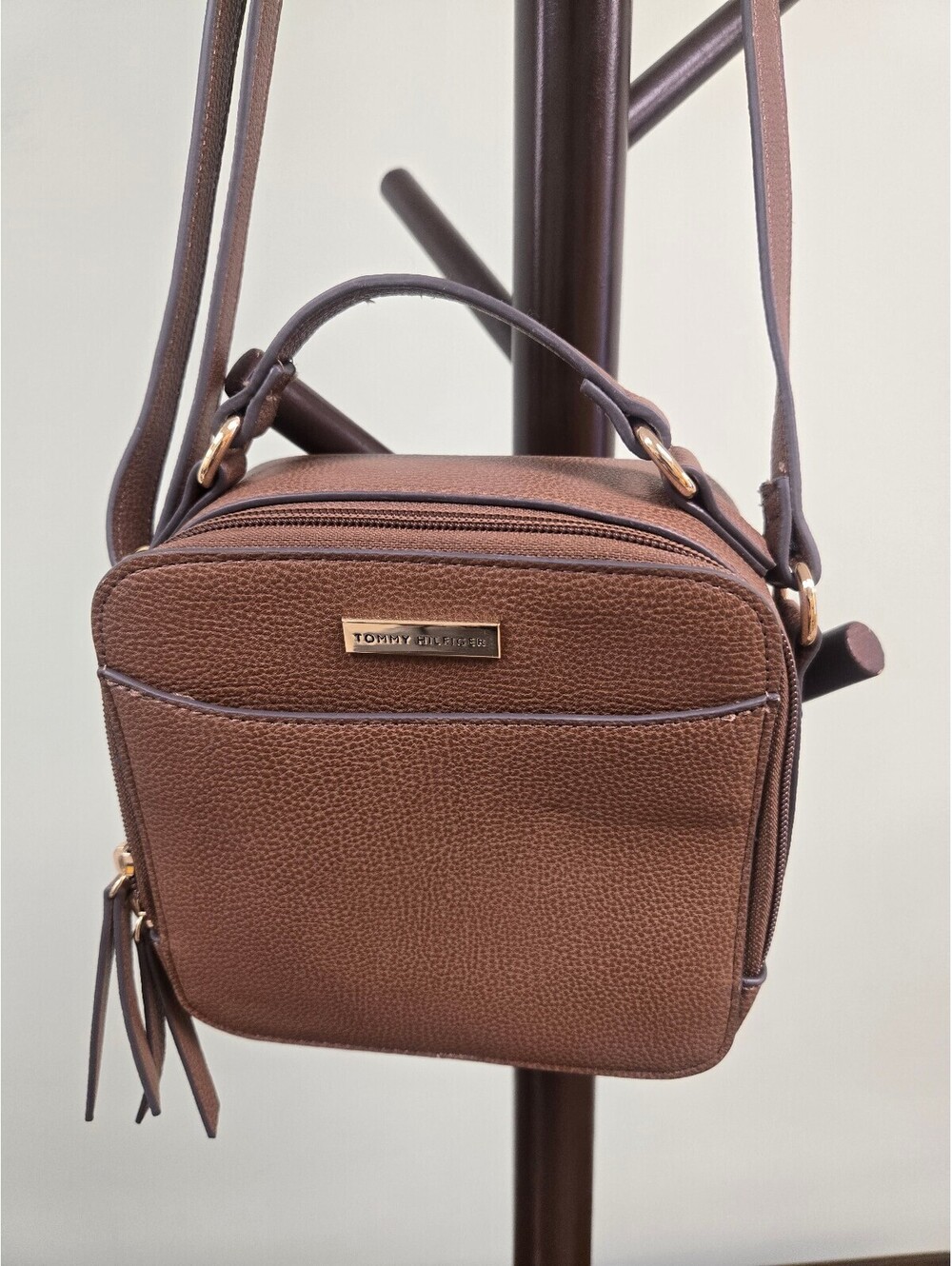 Tommy Hilfiger taupe pebbled crossbody bag